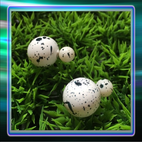 Jewelry - White Double Stud Earrings